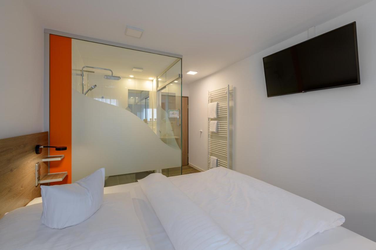 Citty Hotel ชไวน์ฟอร์ท ภายนอก รูปภาพ