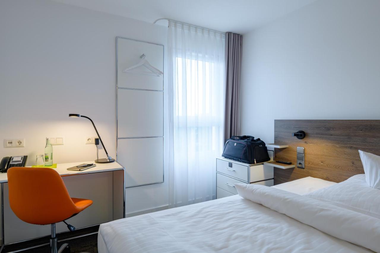 Citty Hotel ชไวน์ฟอร์ท ภายนอก รูปภาพ