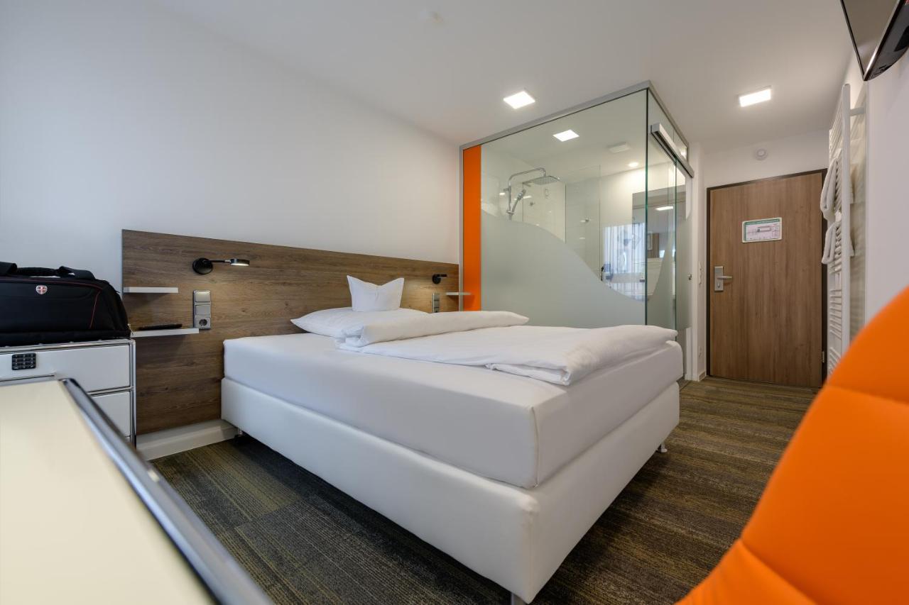 Citty Hotel ชไวน์ฟอร์ท ภายนอก รูปภาพ