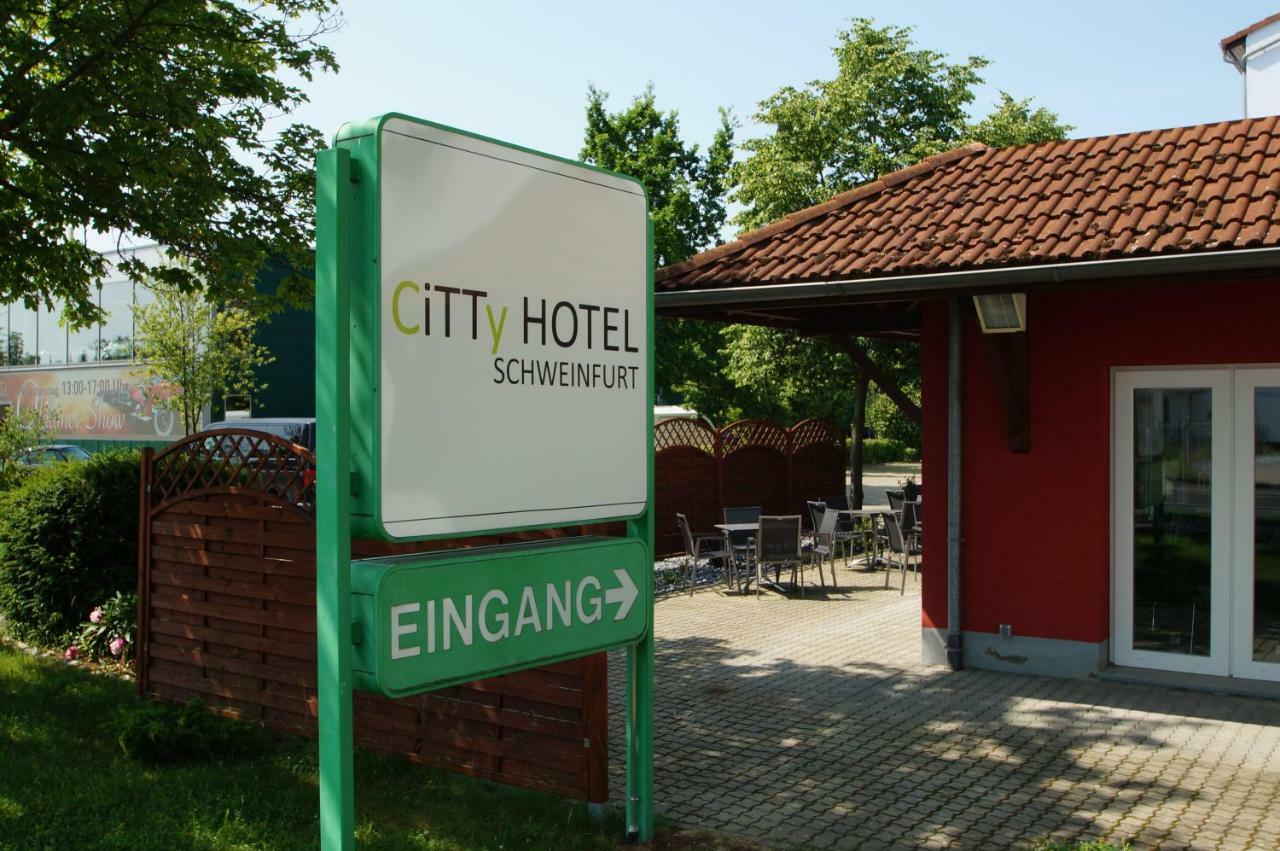 Citty Hotel ชไวน์ฟอร์ท ภายนอก รูปภาพ